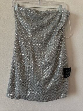 Women’s Lulus Radiant Readiness Silver Sequin Lurex Skort Romper NWT Size M